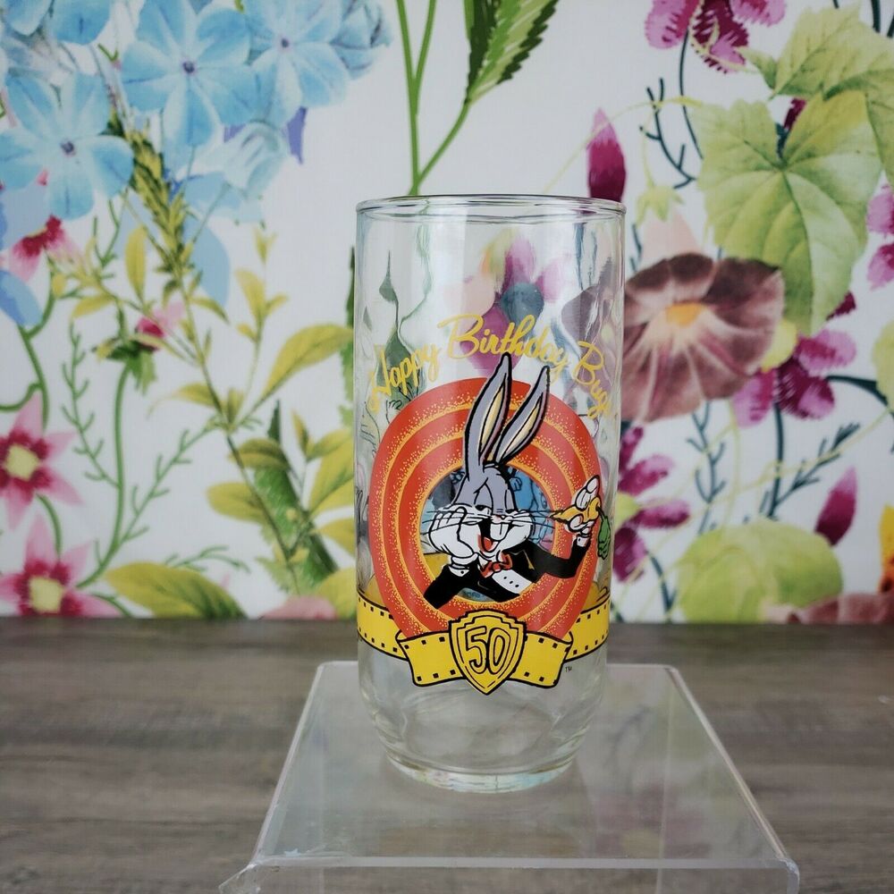 Warner Bros Happy Birthday Bugs Bunny Glass Tumbler 50 Years 1990 16oz. VTG